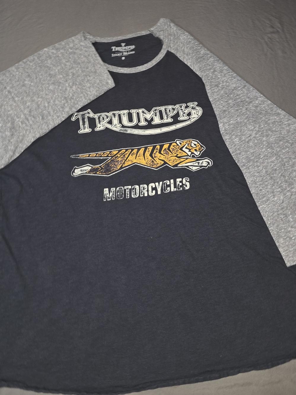 Lucky Brand Triumph Motorcycles Shirt 2XL Tiger Graphic Raglan 3/4 Sleeve Biker